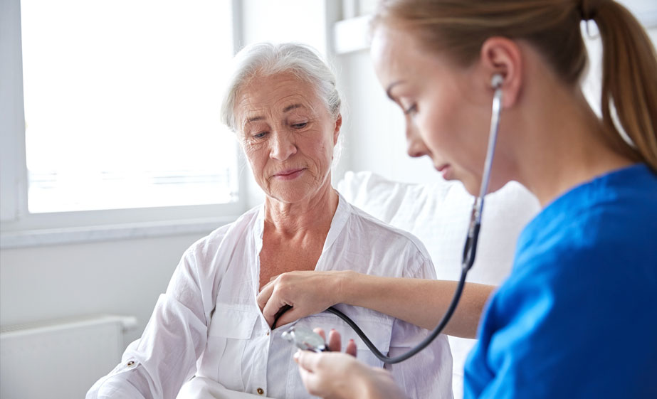 Skilled-Senior-Care-Nurse